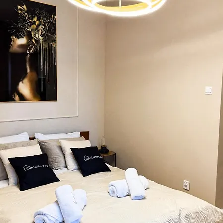 Apartamento Aksamitny Zakatek By Libertarent Wałbrzych