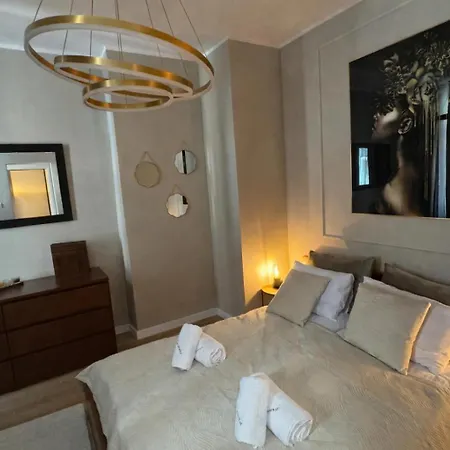 Apartment Aksamitny Zakatek By Libertarent Walbrzych