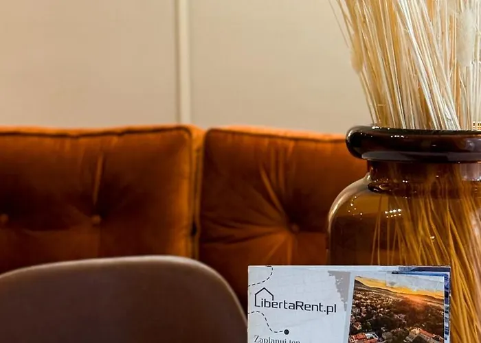 Aksamitny Zakatek By Libertarent *