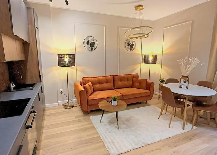 Aksamitny Zakatek By Libertarent